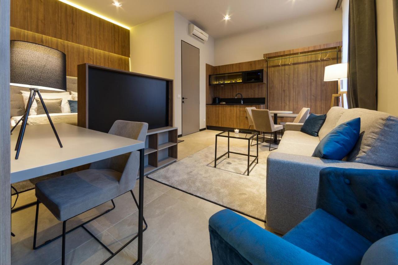 Dežman Luxury Center Appartement Zagreb Buitenkant foto