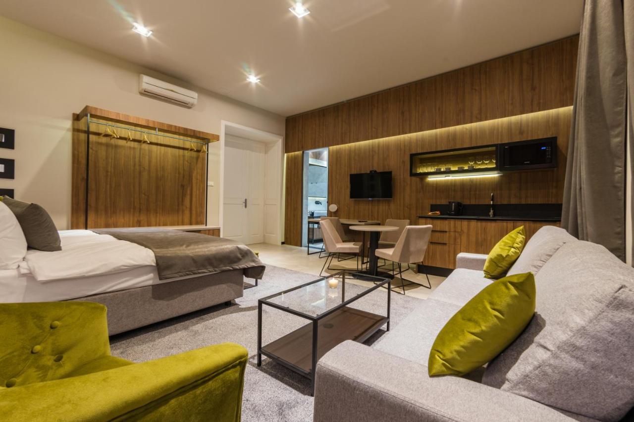Dežman Luxury Center Appartement Zagreb Buitenkant foto